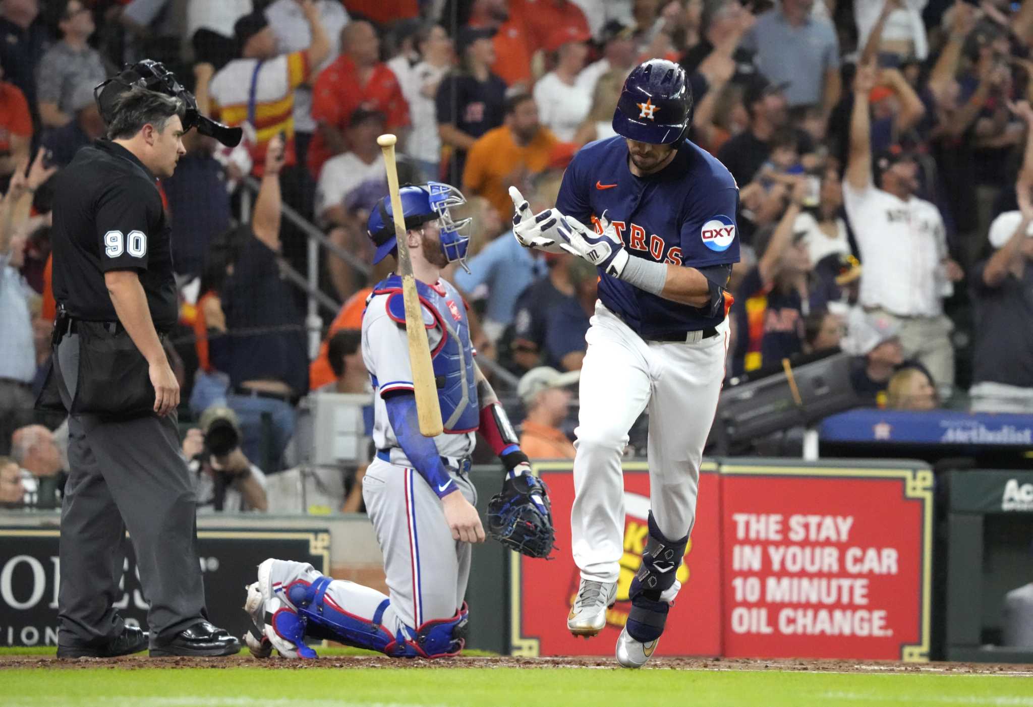 Astros lose finale vs. Rangers after benches clear