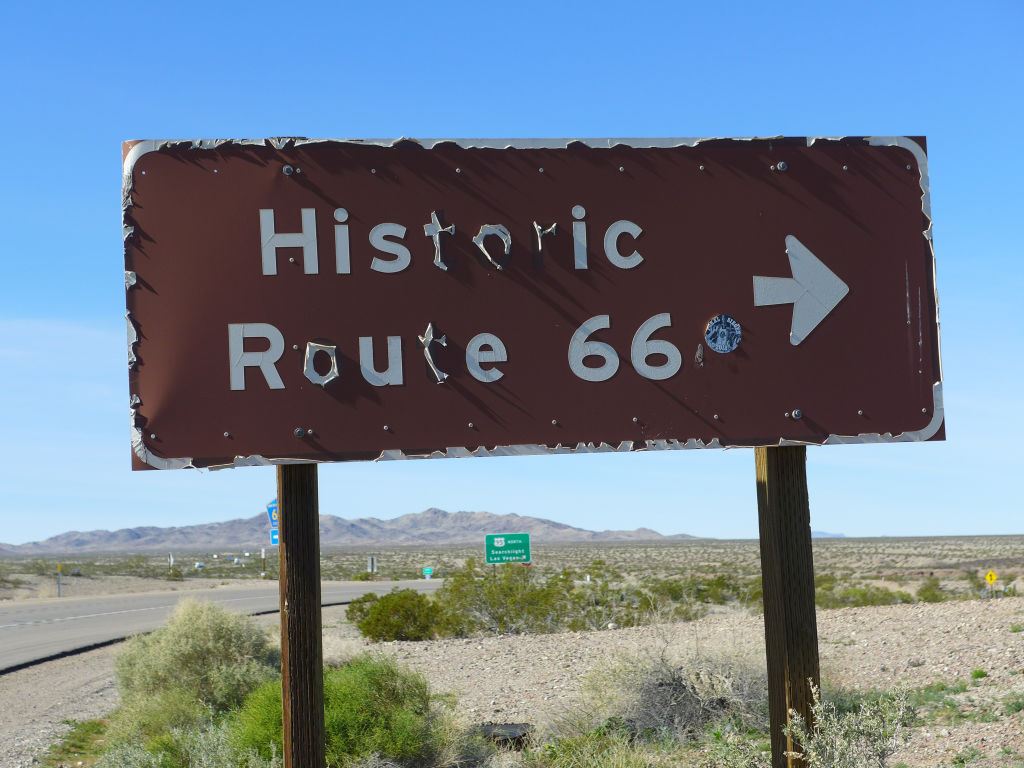 US lawmakers propose making Route 66 a national historic trail