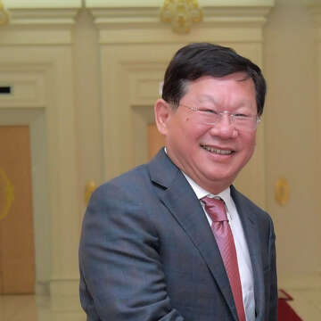 Billionaire developer Zhang Li leaves SF with trail of lawsuits