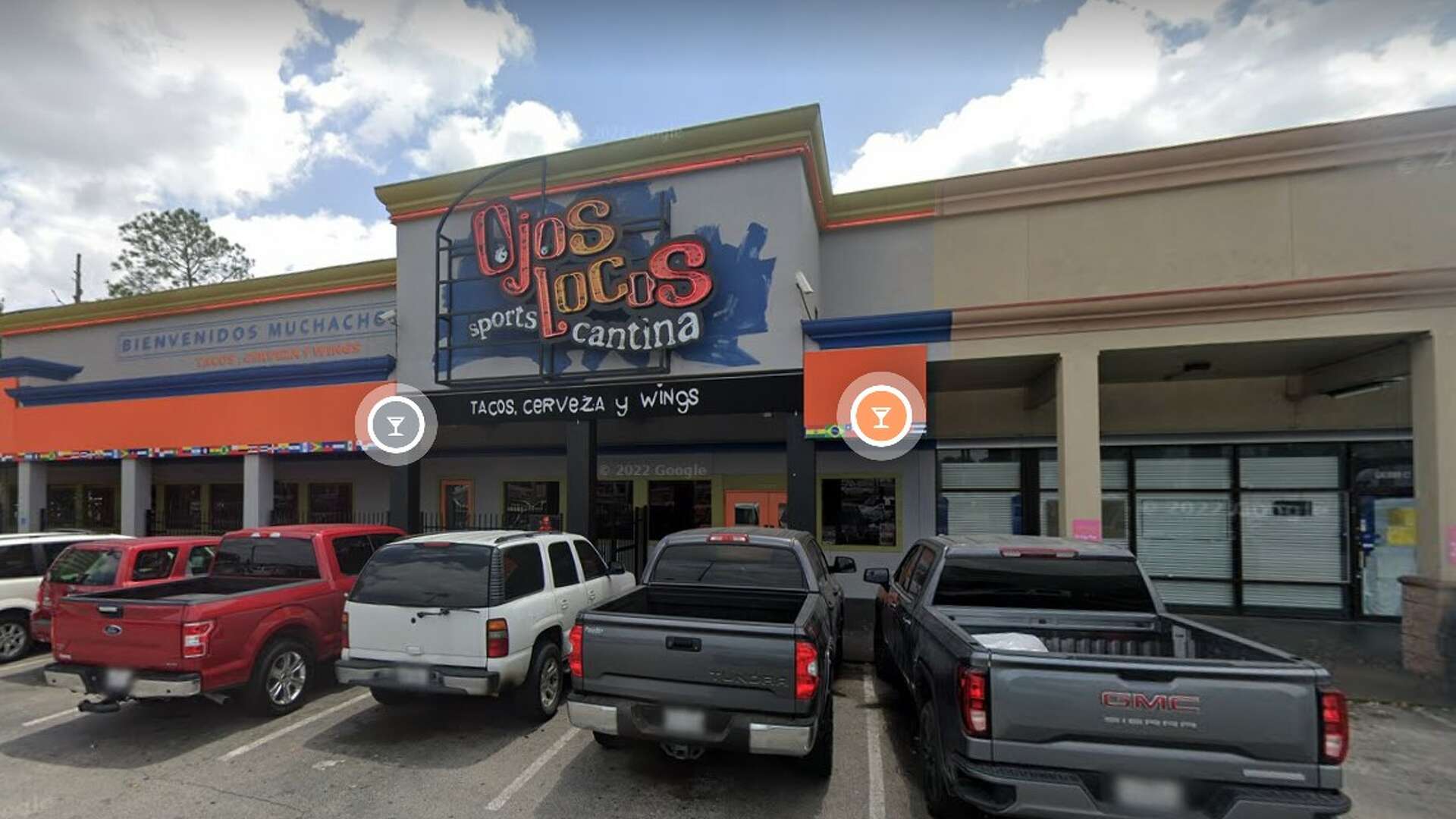 Houston neighborhood fights proposed sports cantina