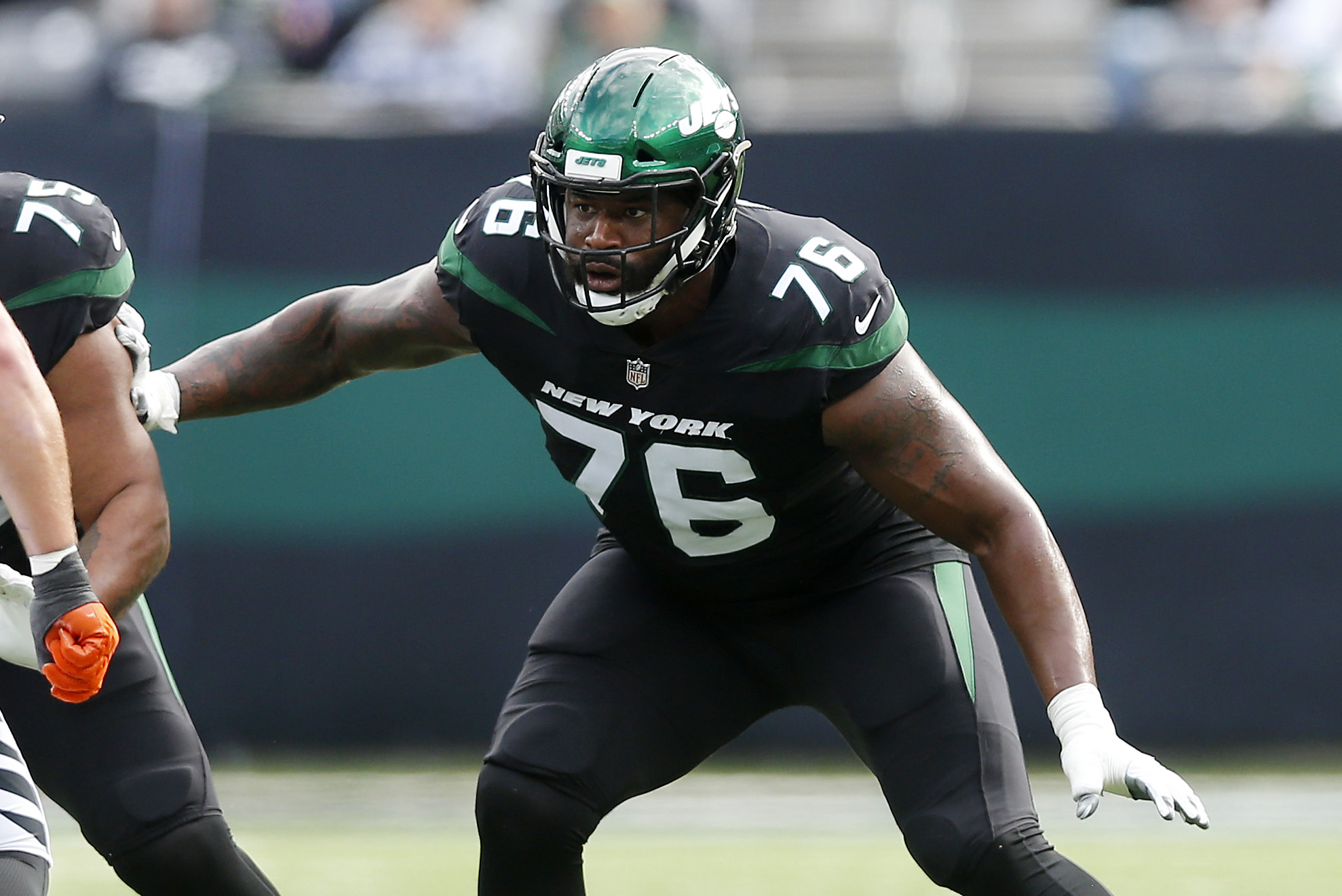 Jets Sign OT George Fant