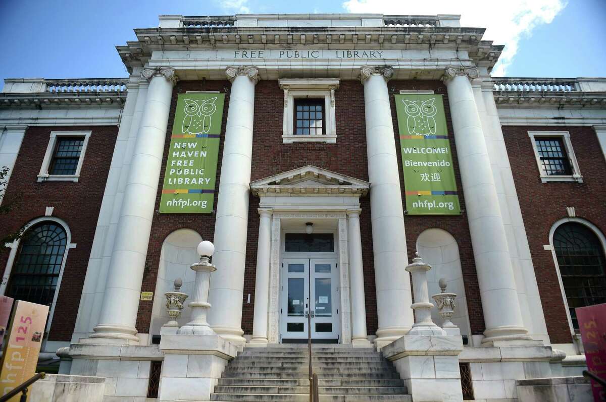 New machine in Ives Squared!  New Haven Free Public Library