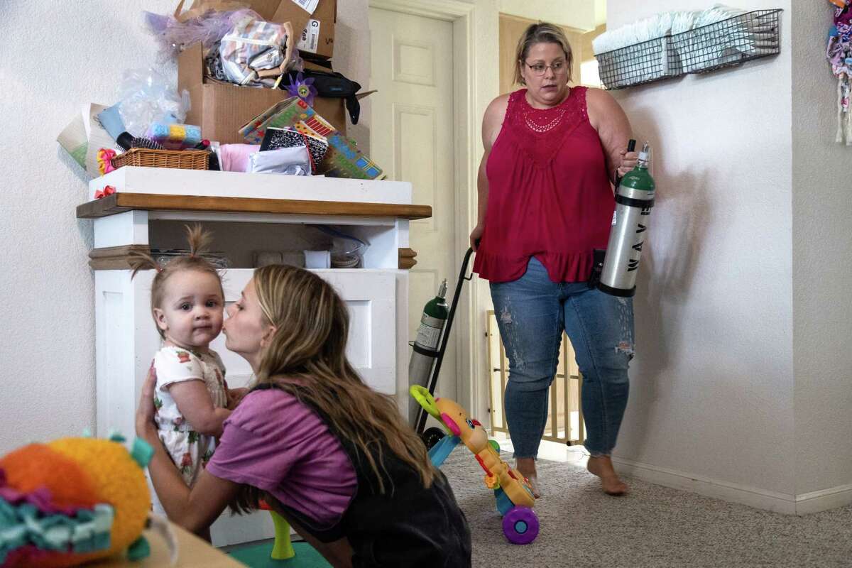 Texas family scrambles after disabled 3yearold loses Medicaid