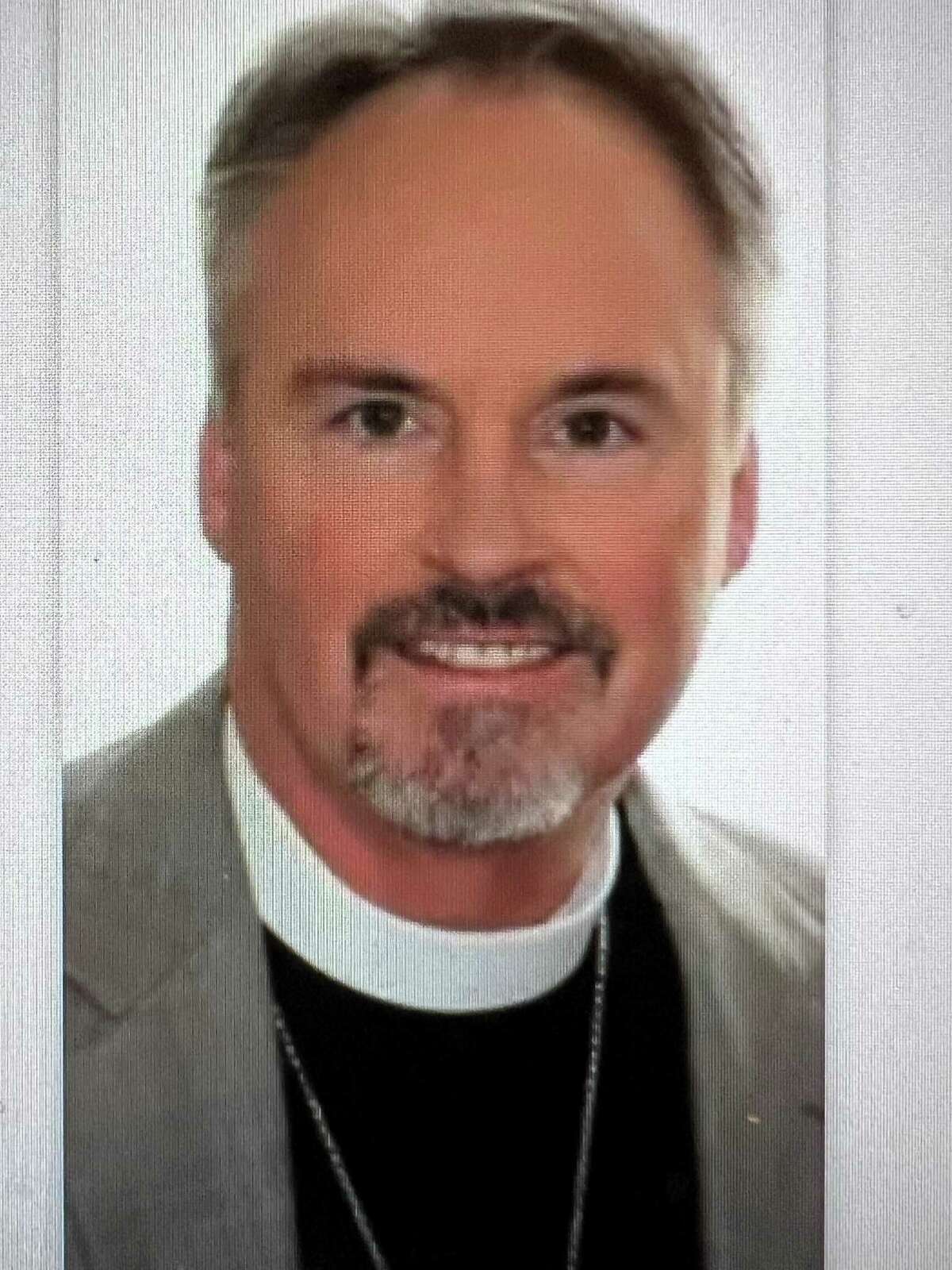 Episcopal convention likes Colorado clergyman for bishop