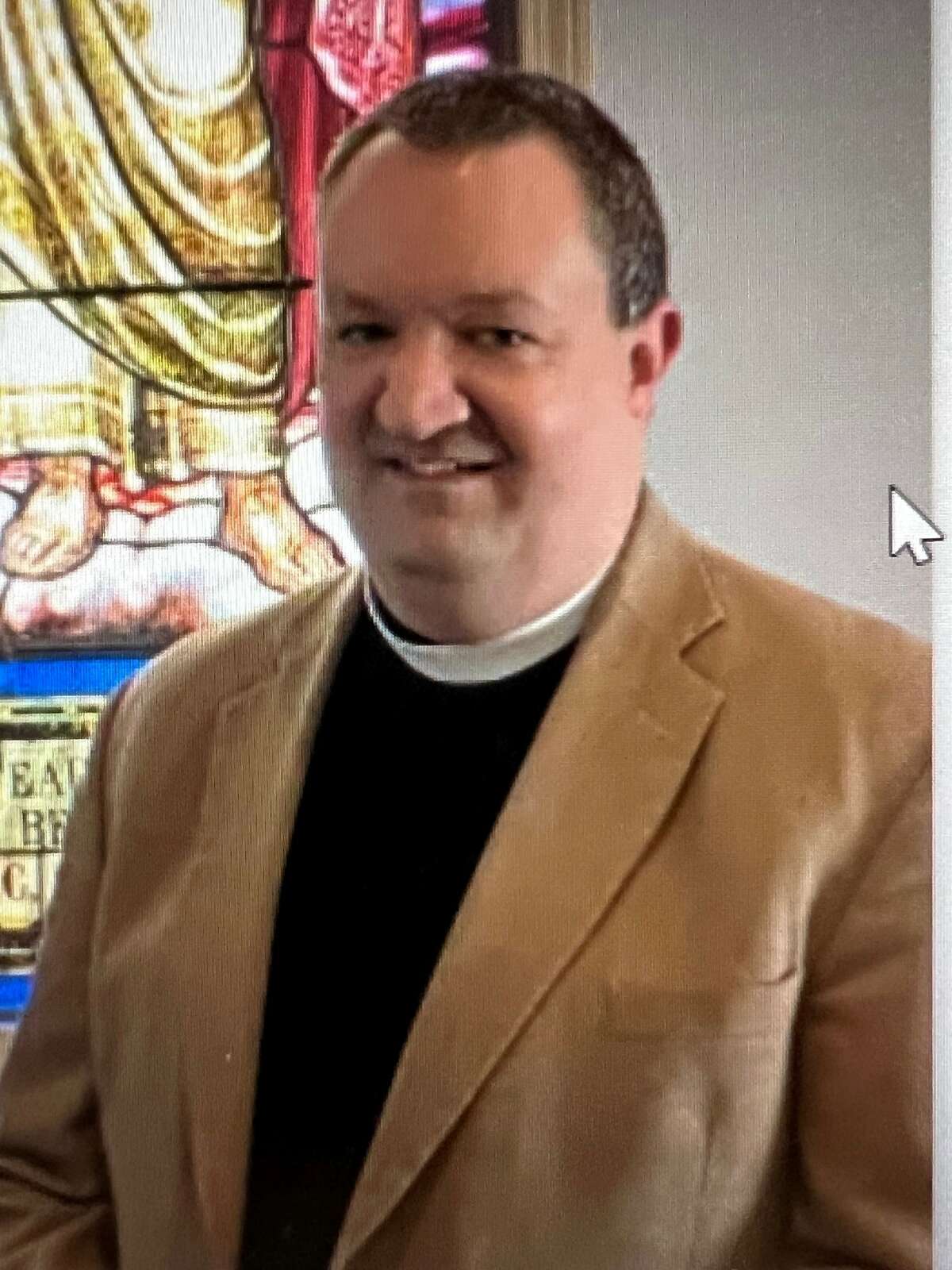 Episcopal convention likes Colorado clergyman for bishop Episcopal convention likes Colorado clergyman for bishop