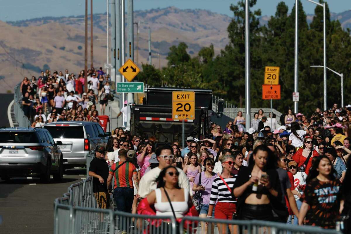 Traffic advice if you're headed to the Taylor Swift concert in Denver