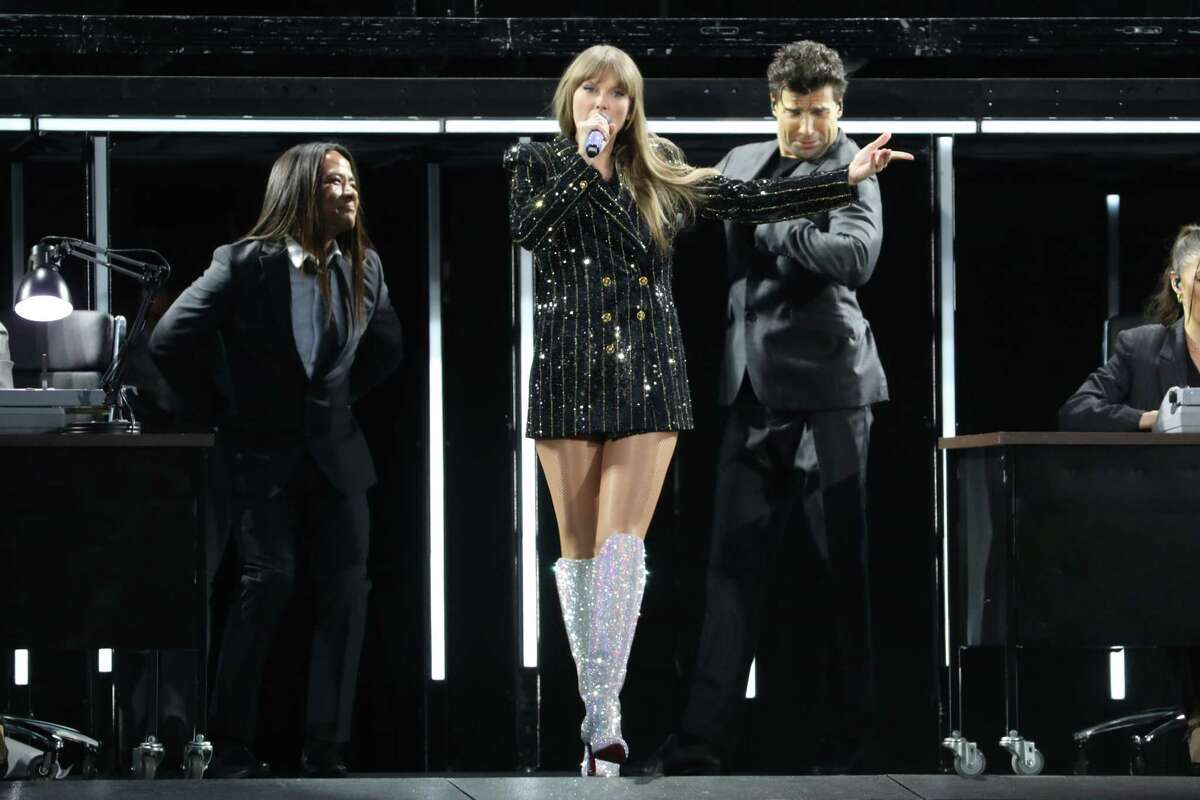 Taylor Swift Is Breaking Out Her Fall Boots