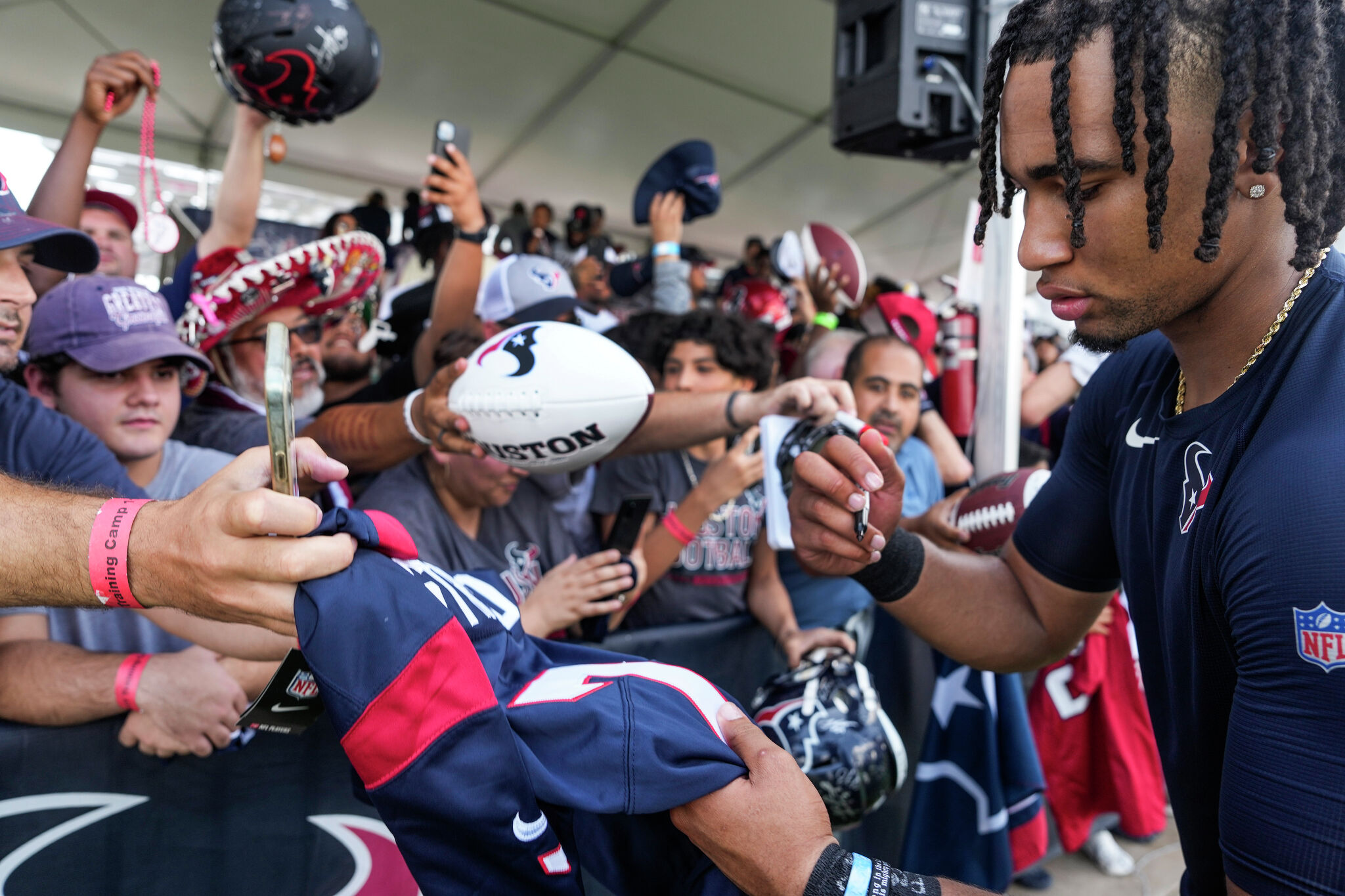 Texans to have open training camp practices for season ticket holders