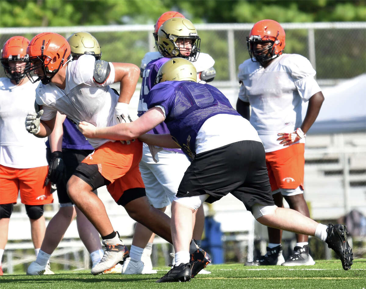 Edwardsville football completes 'great summer as a whole program'
