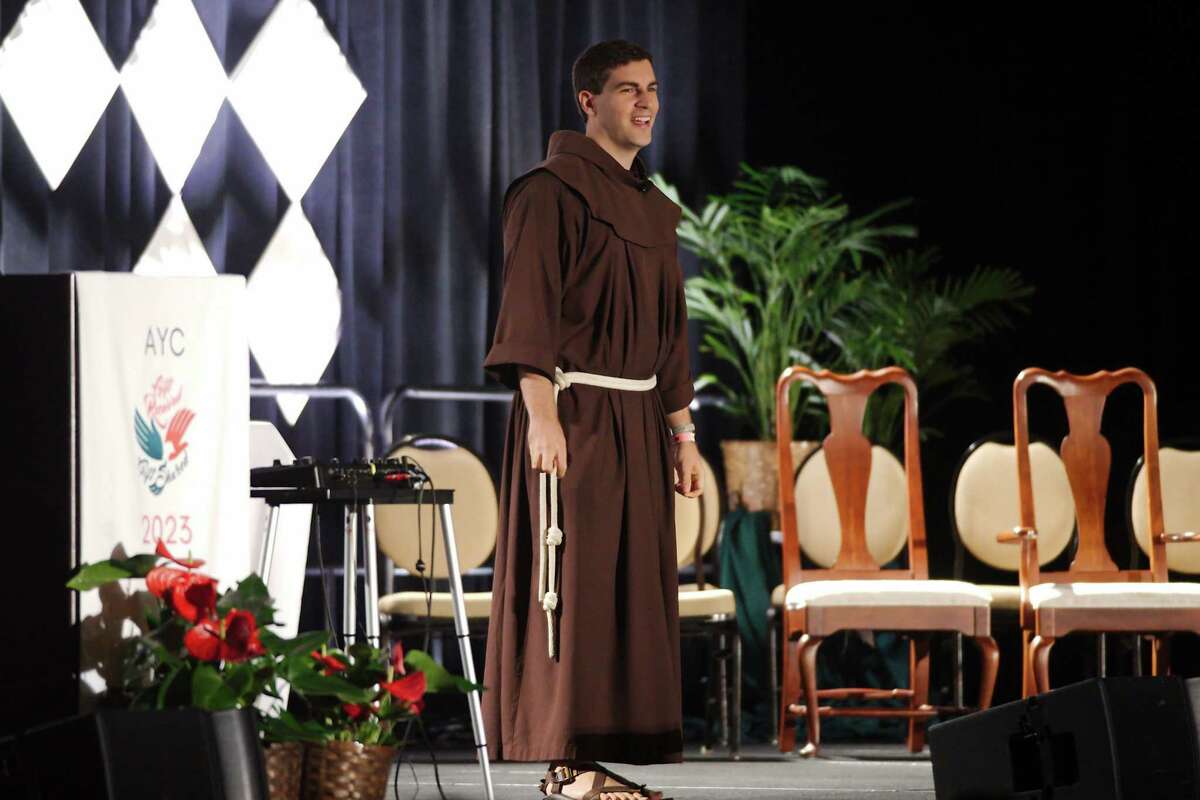 1000 Young Catholics Gather For Archdioceses Annual Conference