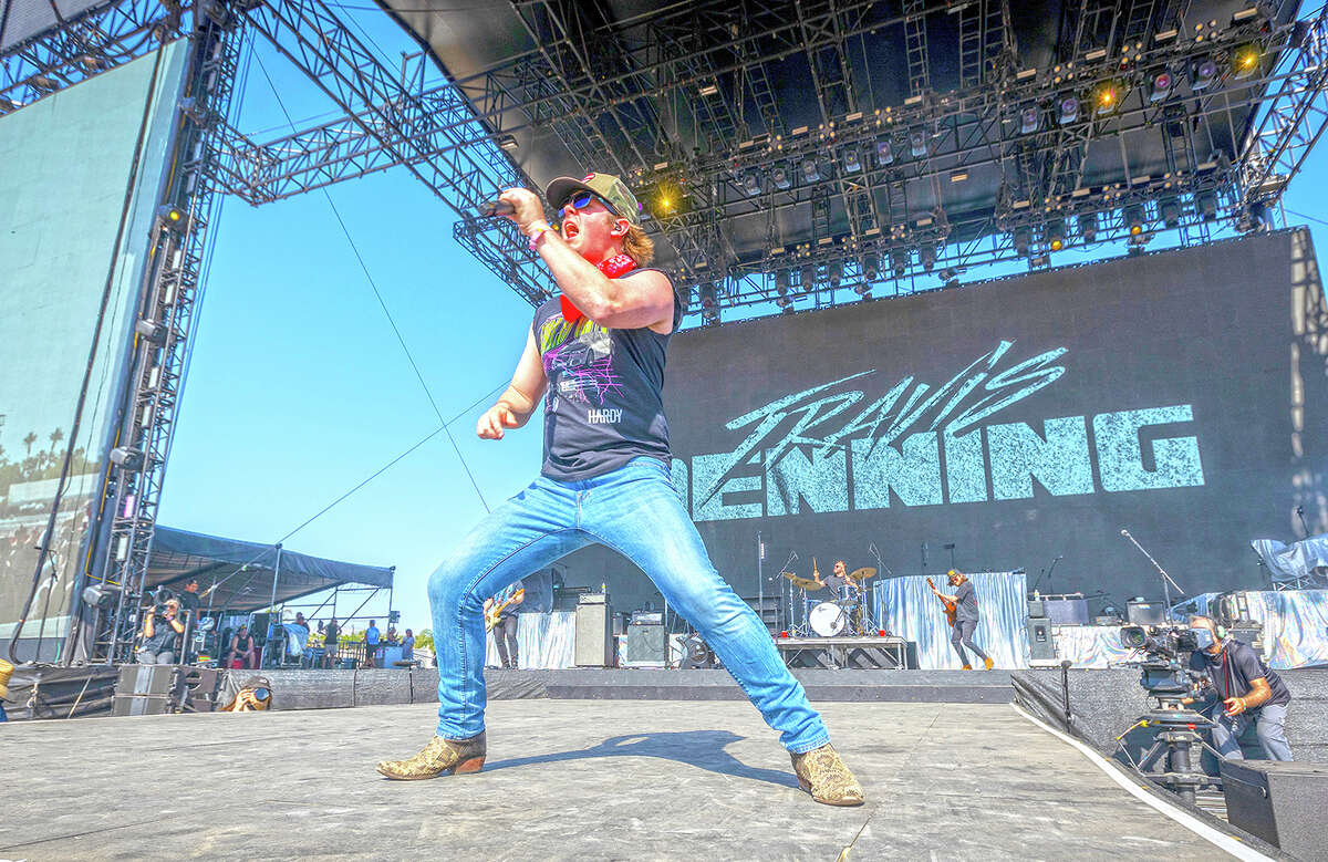 Du Quoin State Fair adds Denning to lineup