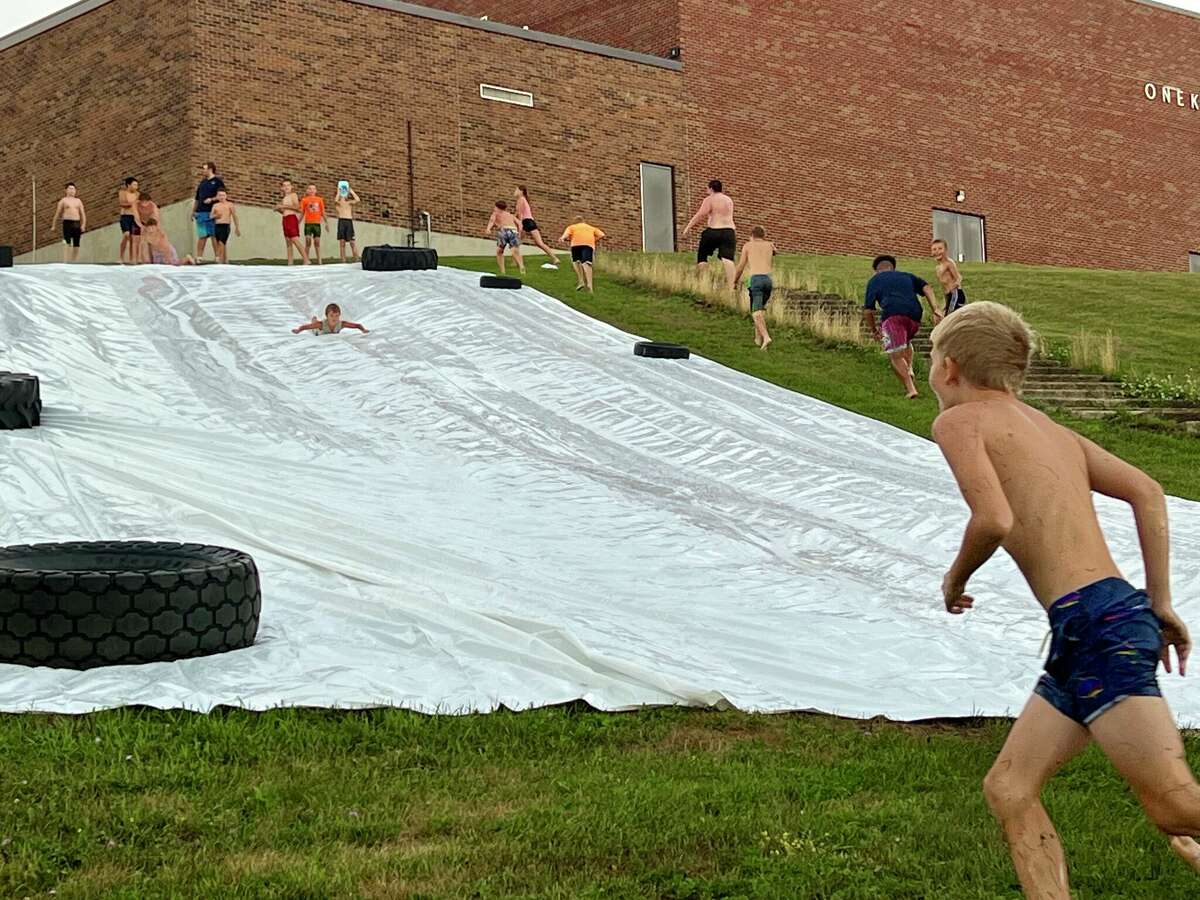 Onekama football Wisniski back to camp