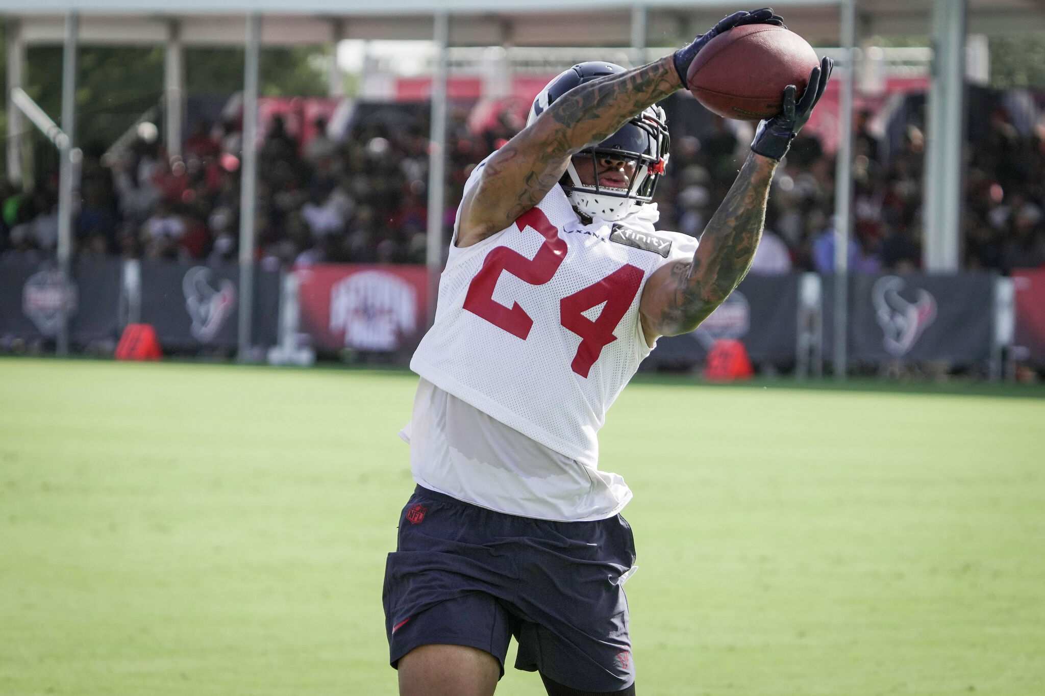 Houston Texans training camp observations: Derek Stingley Jr. on schedule  for first game, Davis Mills taking command