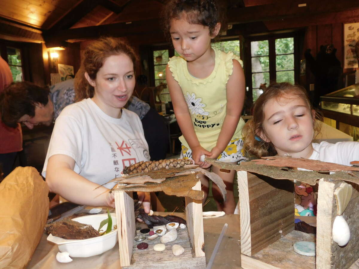 Barkhamsted 'Friends' visitors to People's State Forest