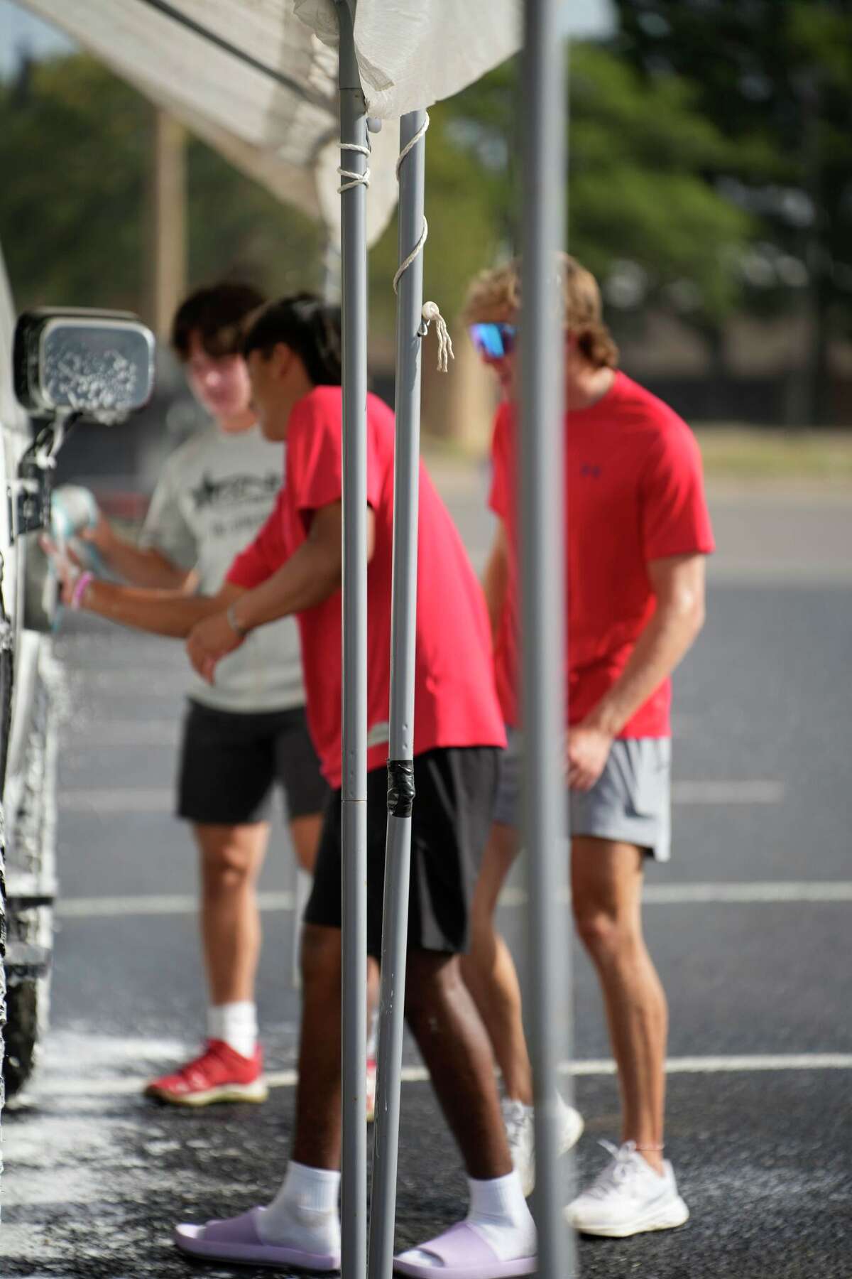 Plainview community helps raise over 2,000 for fellow Bulldog