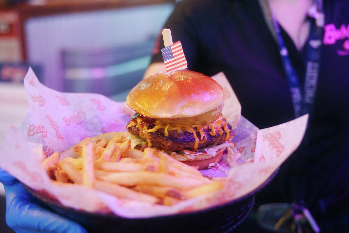 New Bubba's 33 San Antonio restaurant location opens Wednesday