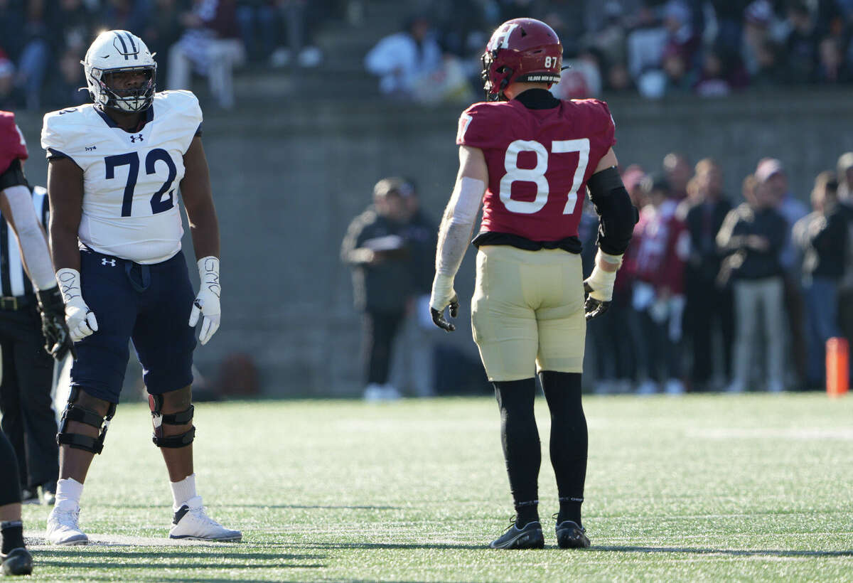 Football Collects 11 Phil Steele Preseason All-Ivy Honorees