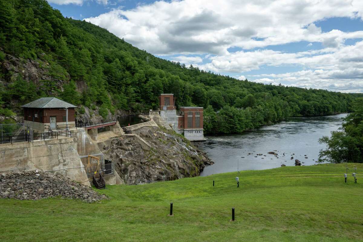 Hydropower plant on Great Sacandaga disputes state fees