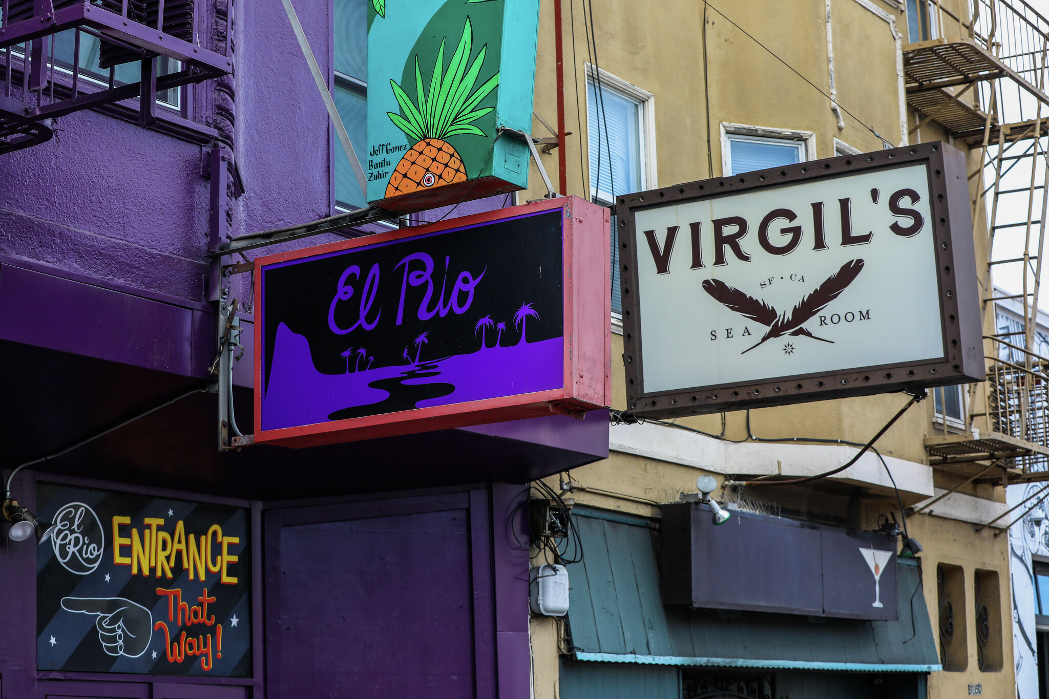 This SF dive bar is a finalist for a national award — for its bathroom