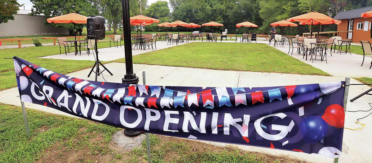 New BBQ restaurant says it all in its name We're Outside