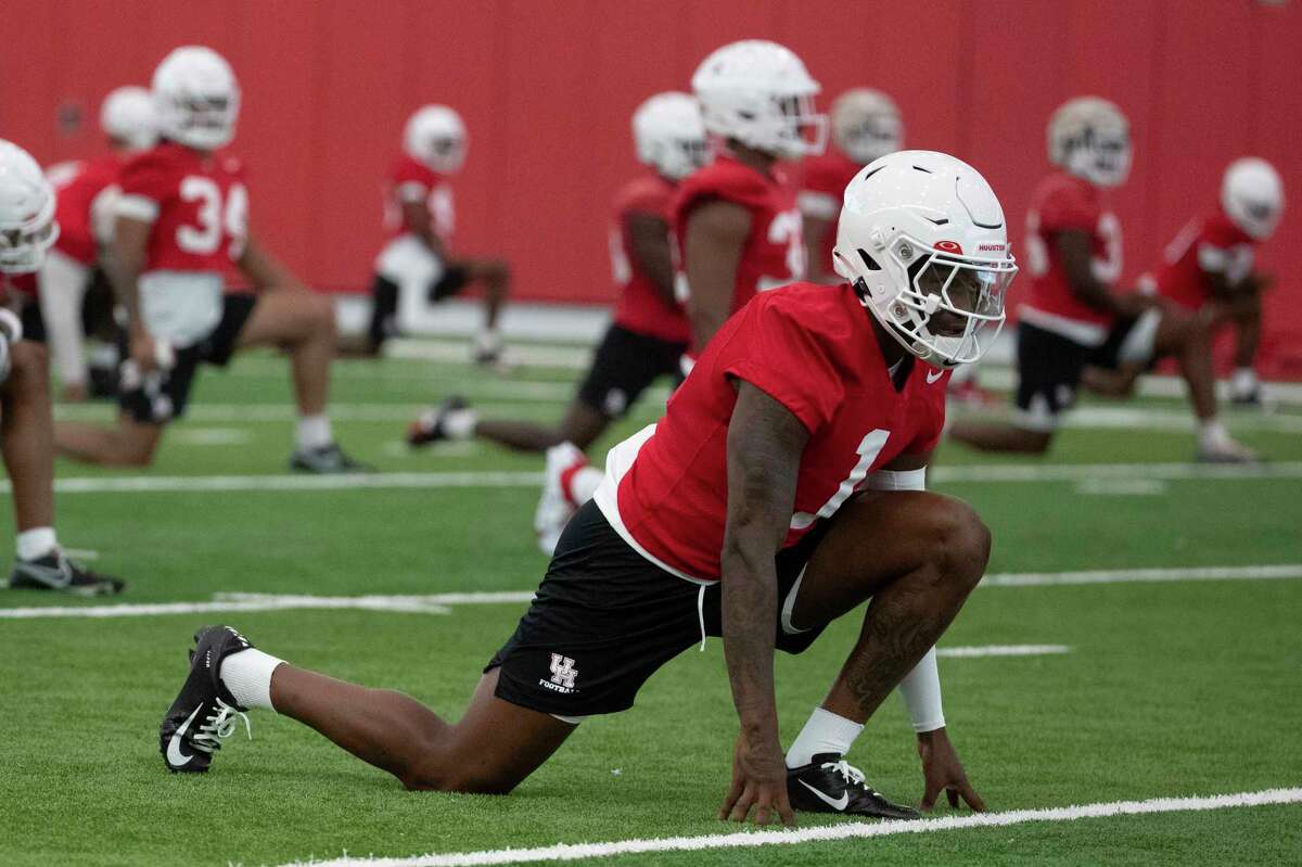 UH football: Cougars putting together new mix in secondary