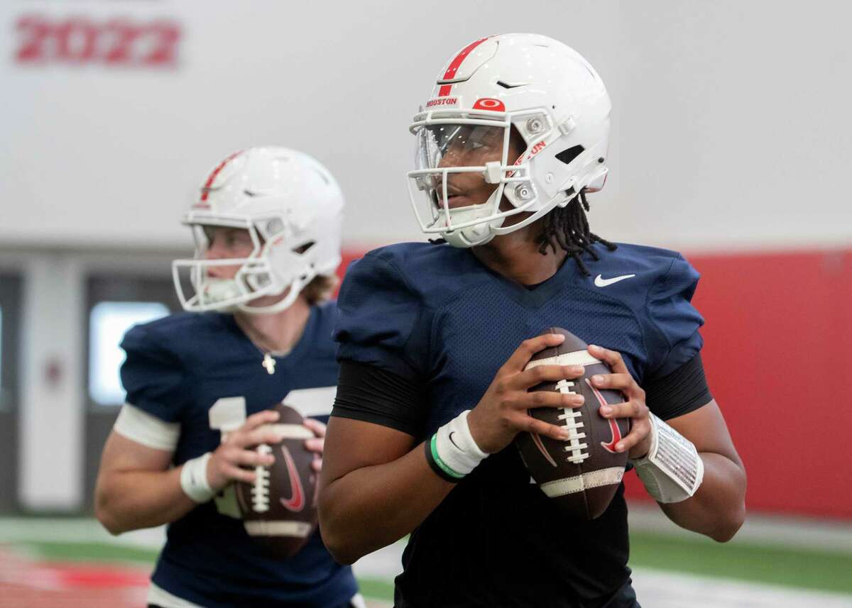 Way cool! UH quarterback Clayton Tune hangs with, learns from