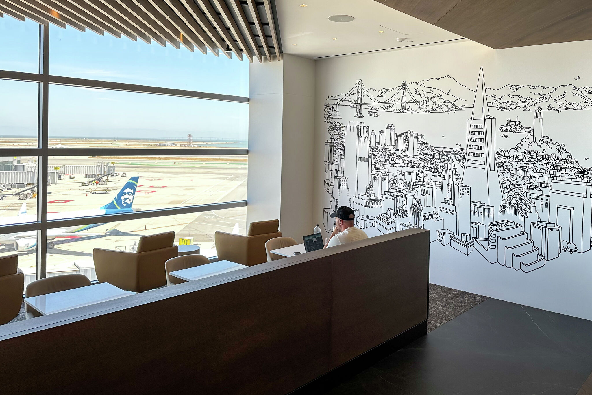 sfgate.com - Jim Glab - FAA installing controversial AI software in US air traffic control towers