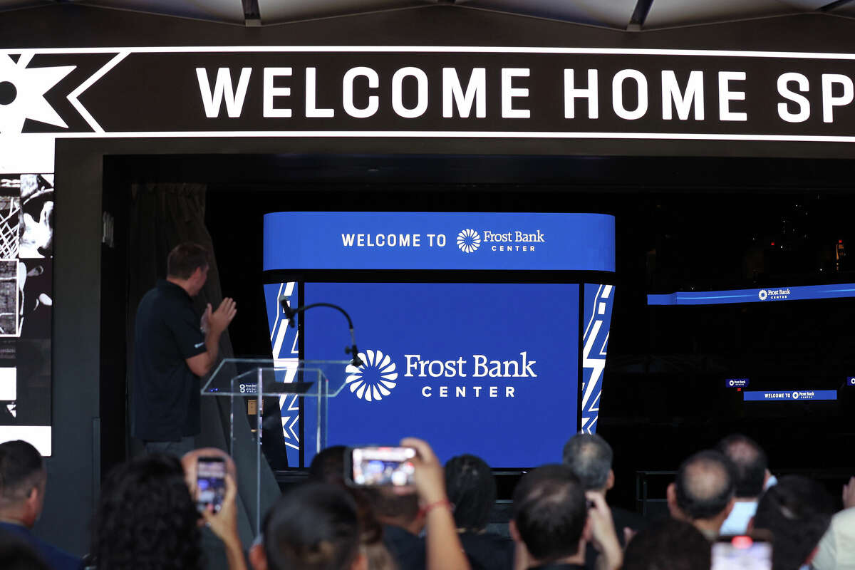 Frost Bank to become the first-ever jersey partner with Spurs