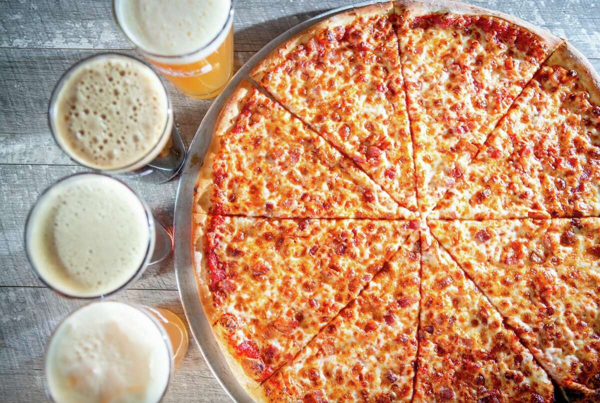 Parry s Pizzeria And Taphouse Opens First Houston Restaurant parry-s-pizzeria-and-taphouse-opens-first-houston-restaurant