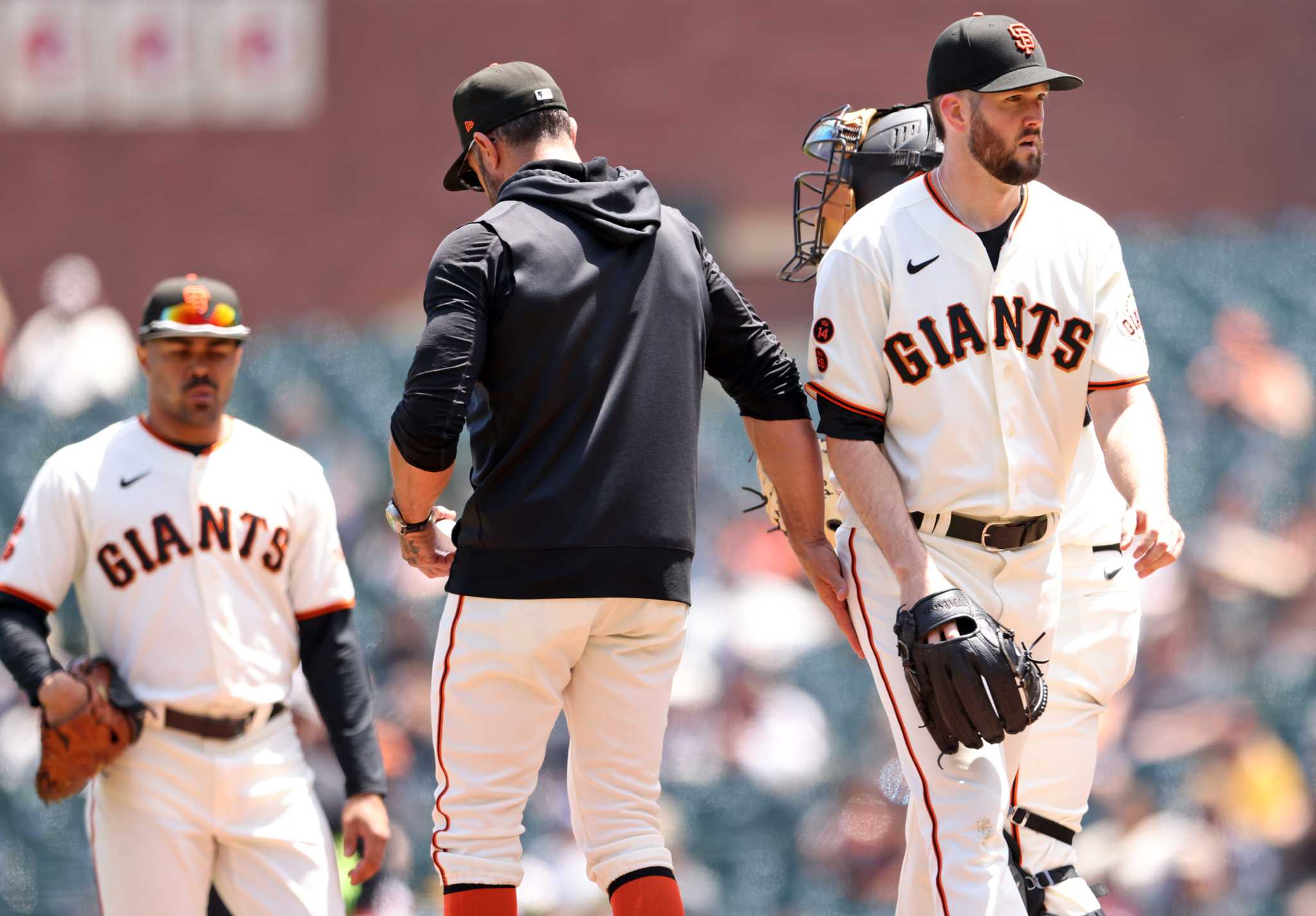 SAN FRANCISCO CHRONICLE: Buying, Returning Giants Gear to get