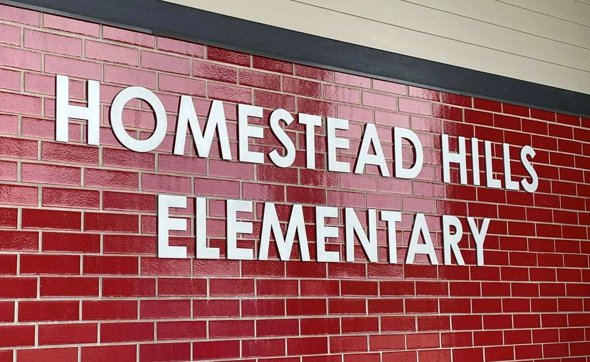 Northern Michigan school district hosting sneak peak at new school