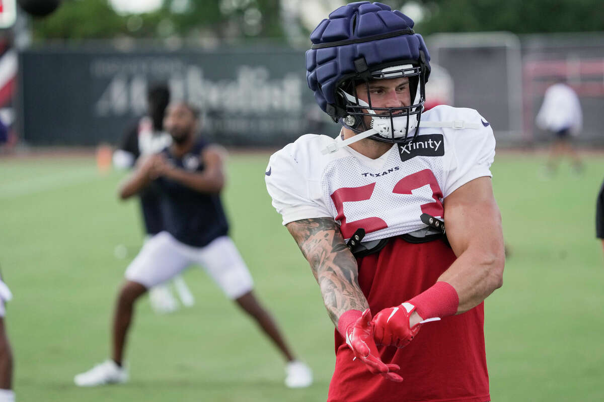 Houston Texans linebacker Blake Cashman (53) recovers the ball