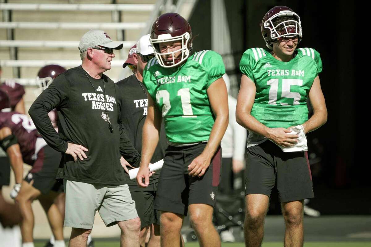 Should NCAA athletes be paid? Dallas-area football coaches