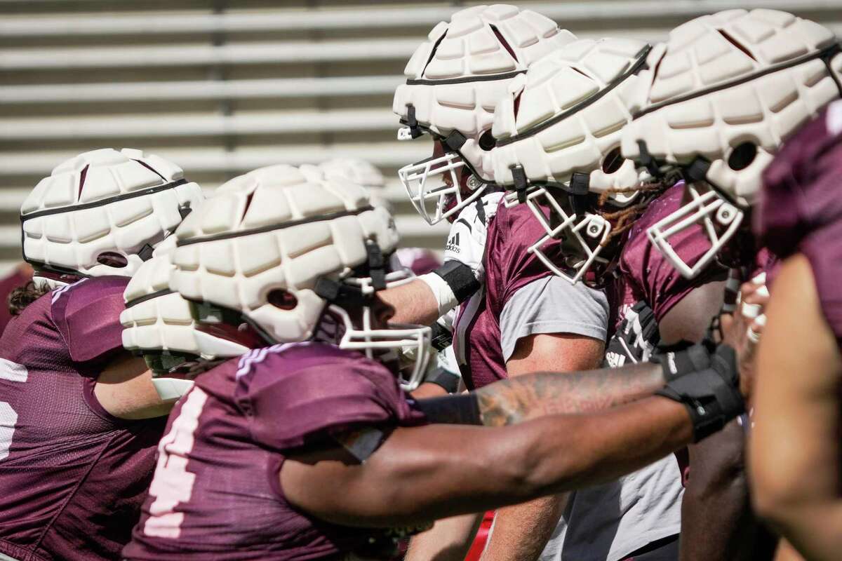 Texas A&M Football Coach, 'Wrecking Crew' Player Terry Price Dead