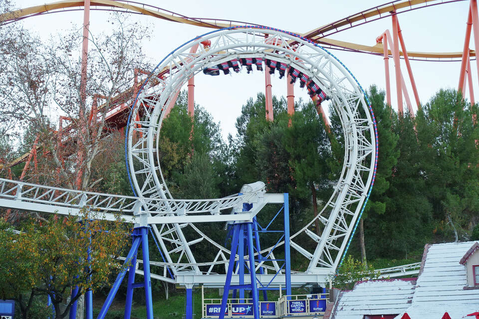 This Calif. theme park’s line-cutting app works almost too well