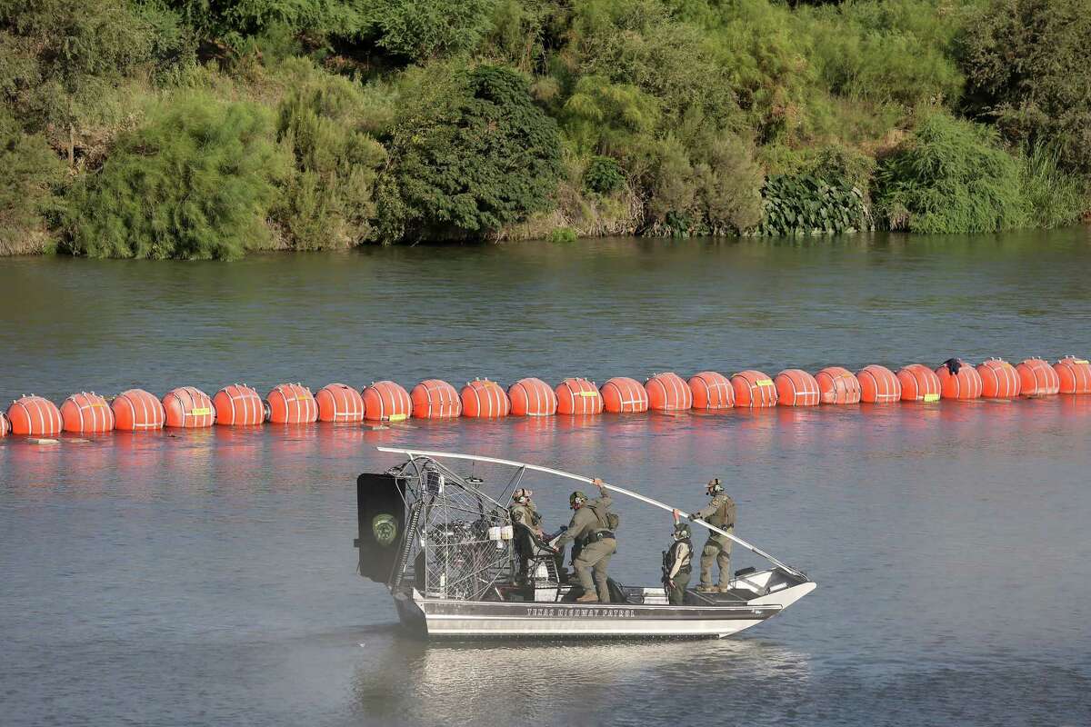 Texas Rio Grande Buoy Barrier Will Stay For At Least Another Week