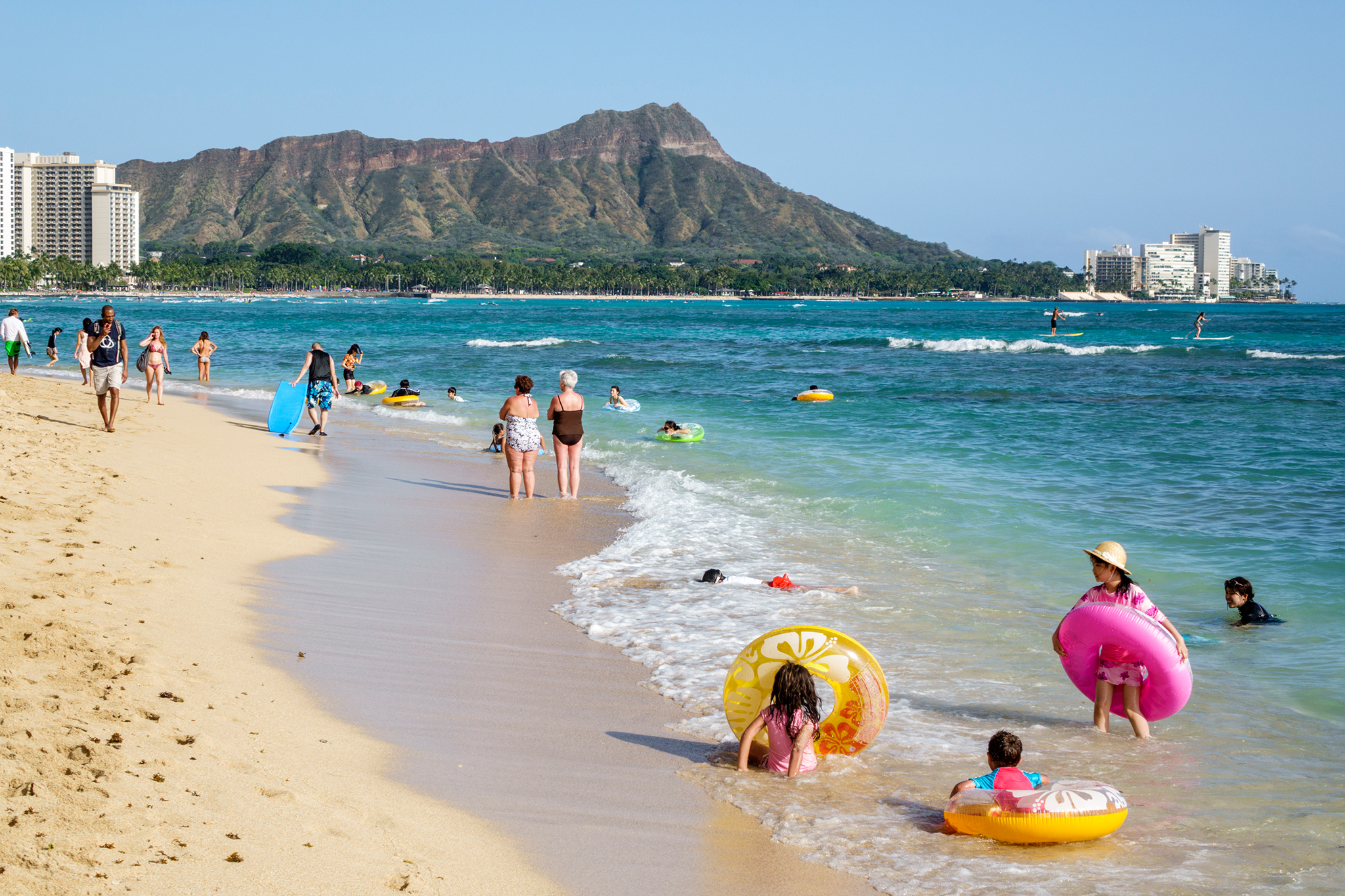The overwhelming plastic waste Hawaii visitors leave behind