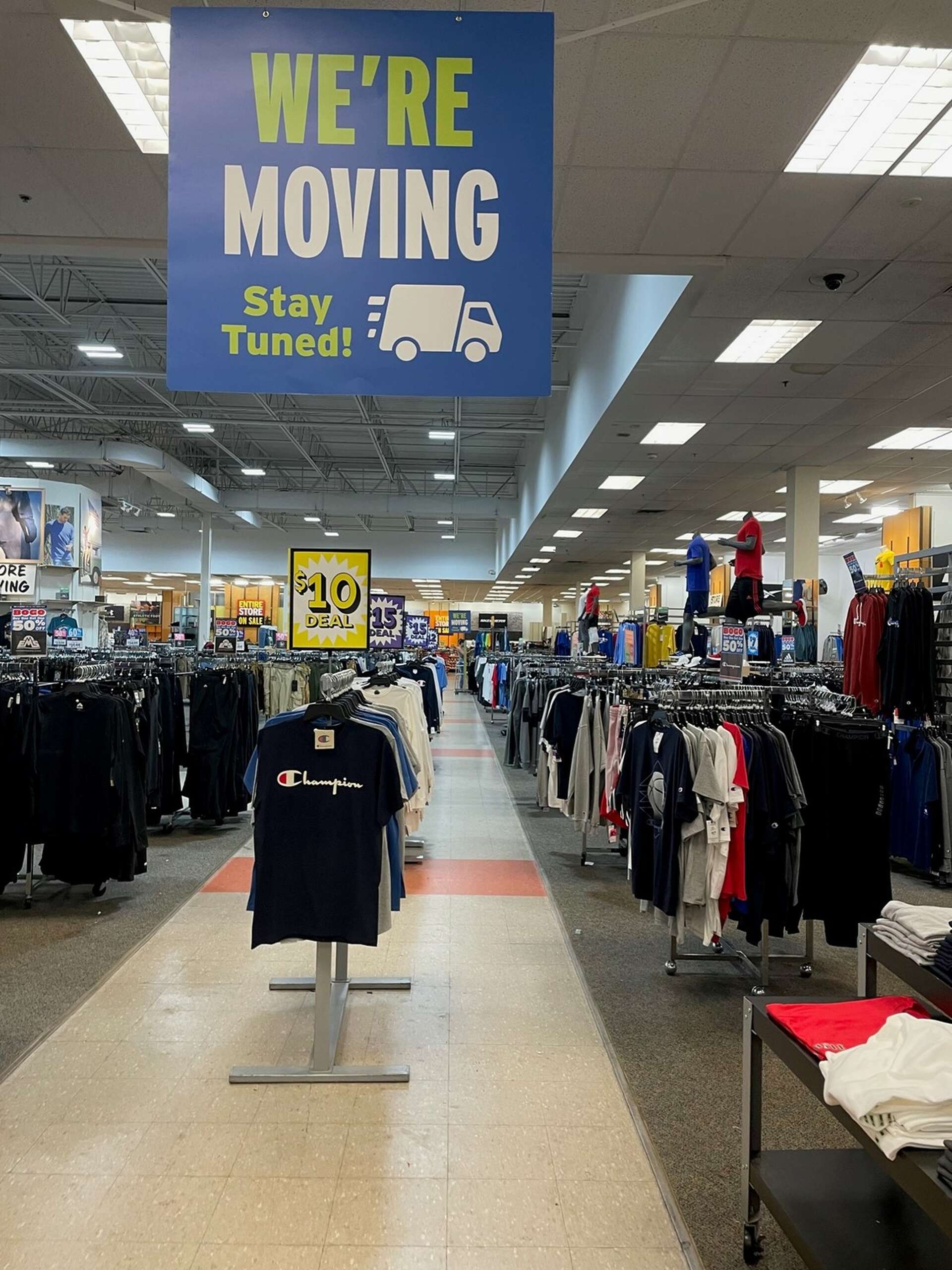 Bobs shoes norwalk ct deals