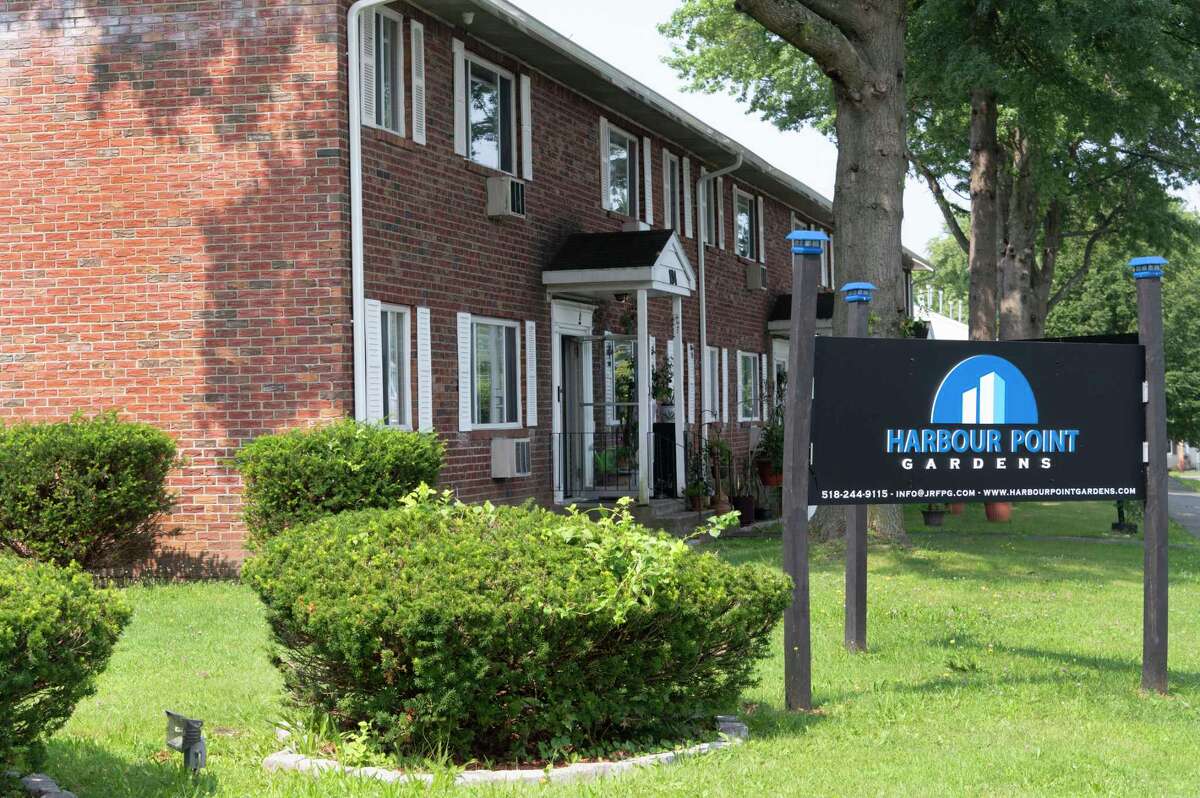 Management of Troy apartments back in court as more units reopen