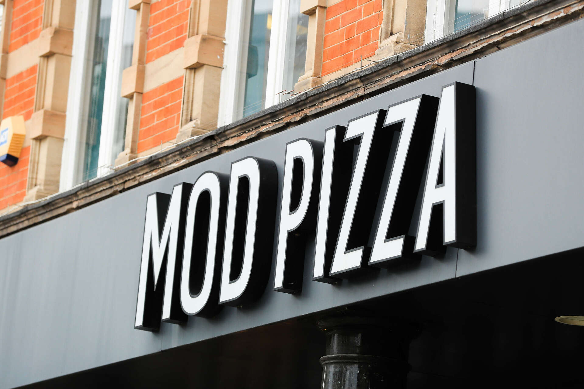 Mod Restaurant MOD Pizza merges with Elite Restaurant Group, avoids bankruptcy