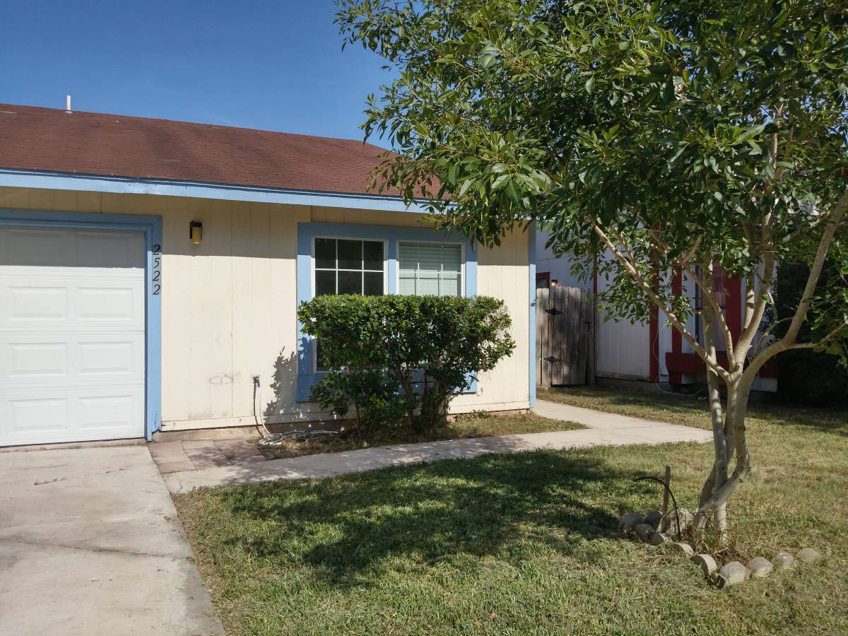 Guess the rent of this 3bedroom home near Fort Sam Houston