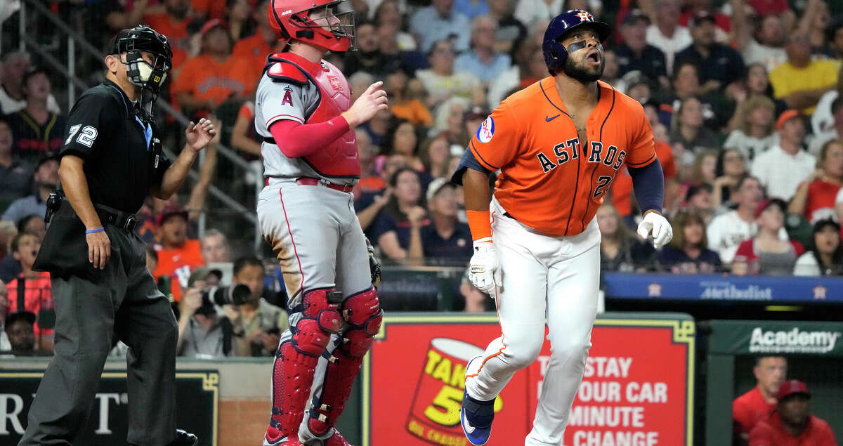 Astros' Jon Singleton hits his first homer since 2015, then makes it twice  as nice in second at-bat