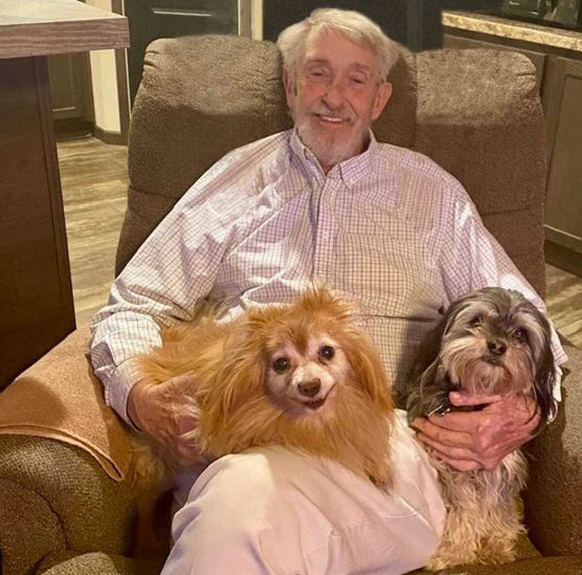 South Roxana trustee Duke has died