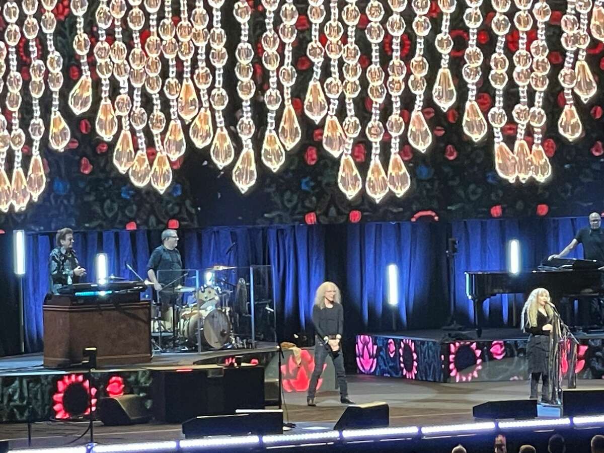 Stevie Nicks enchants Houston crowd with classic songs and stories