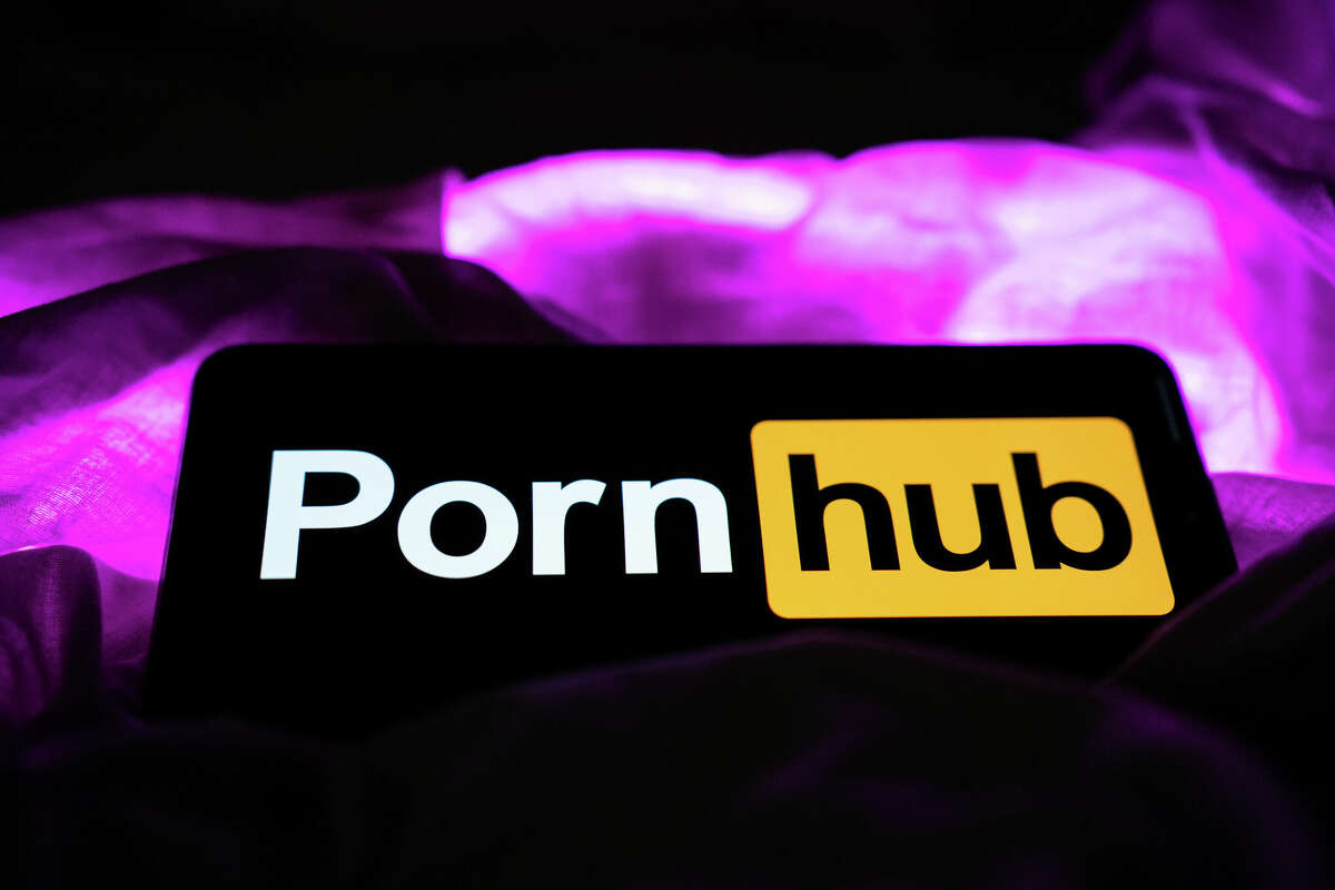 Ornhub - Texas can again require proof of age to access porn online