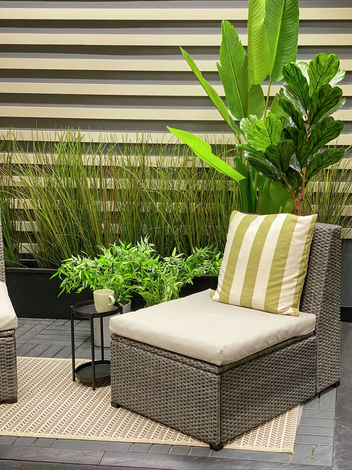 The End Of Summer Is The Best Time To Buy Patio Furniture And Decor