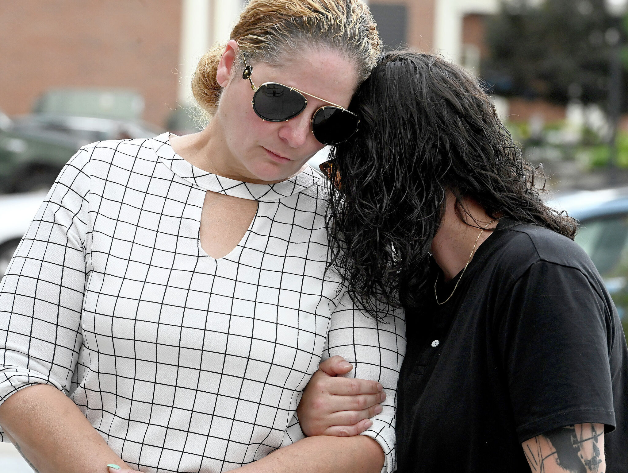 Family of man killed by West Hartford police files lawsuit