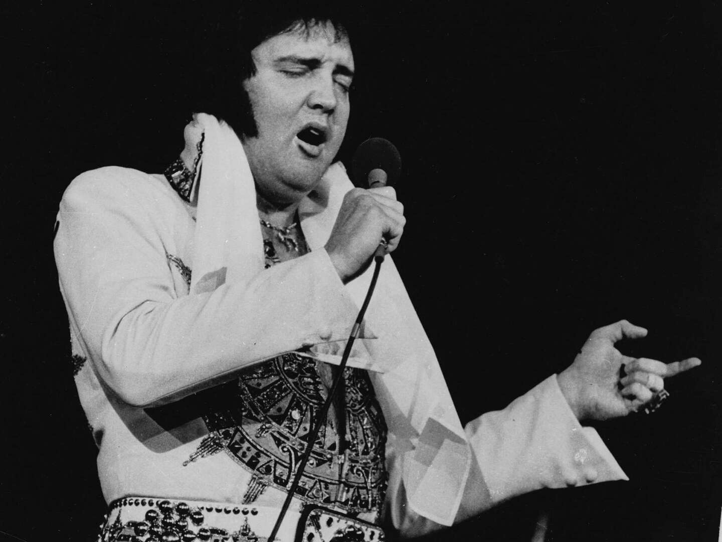 Elvis died on this date in 1977. Here was his last San Antonio show.