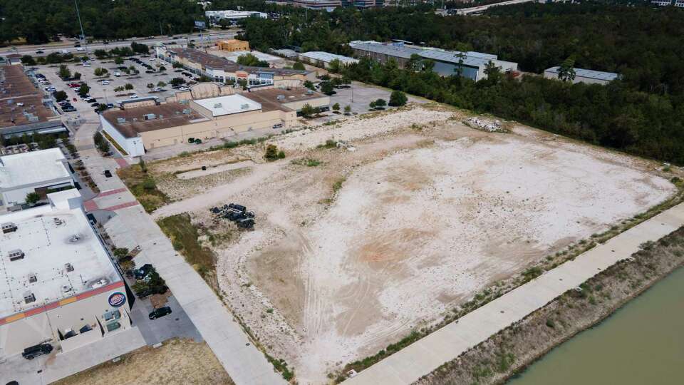 A cleared area for a multifamily and development project in the Shenandoah Plaza, formerly known as the former Sam Moon Shopping Center, is seen, Tuesday, Aug. 15, 2023, in Shenandoah. Four multifamily and rental developments projects are currently under construction in The Woodlands area, including one at the Sam Moon Shopping Center, Gosling Oaks, NeuHaus Apartments and Camden Woodmill Creek.