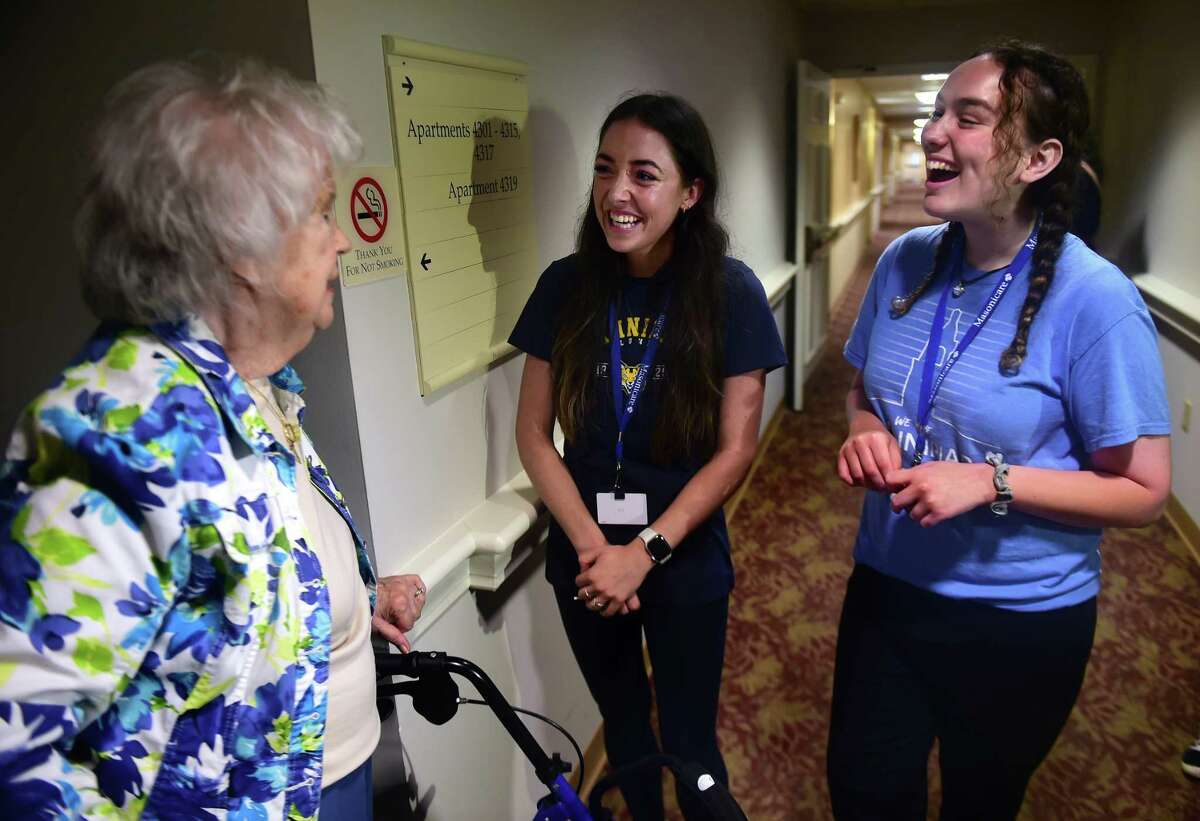 QuinnipiacMasonicare program joins students with seniors